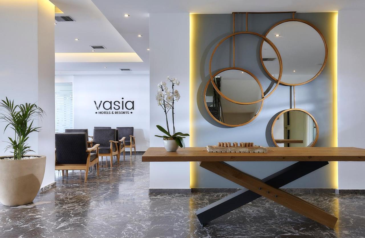 Vasia Royal Hotel Guwes Zewnętrze zdjęcie